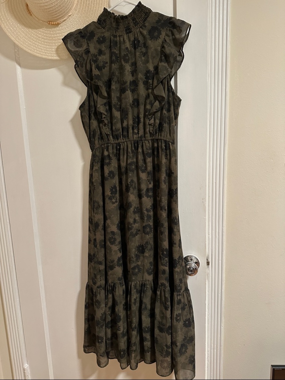 Steve Madden Olive Floral Peasant Dress